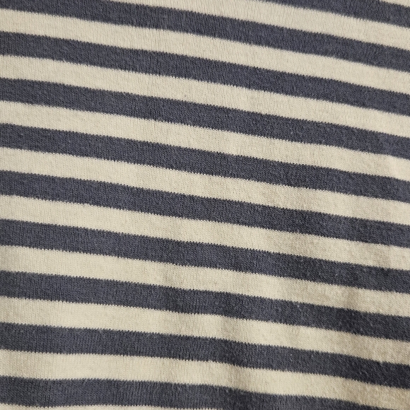 Top - Picture 2 of 3